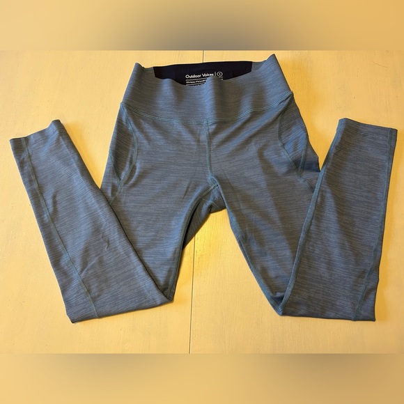 Outdoor Voices TechSweat 3/4 Leggings Slate Blue size Small - Picture 3 of 5